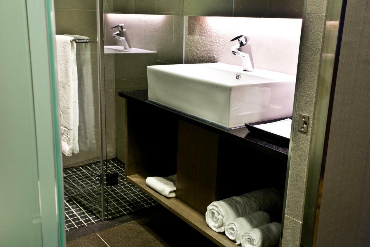 Fine Hotel Гаосюн Экстерьер фото