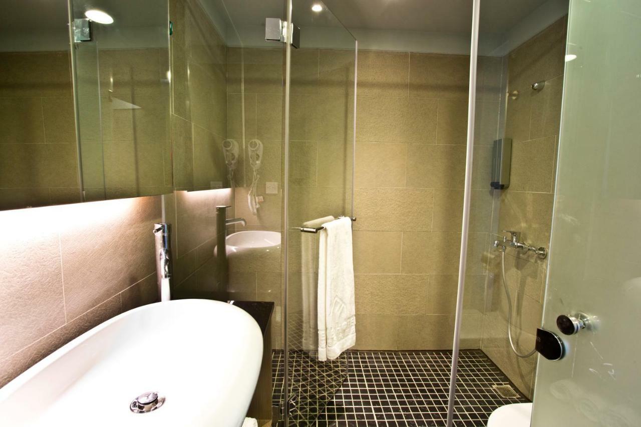Fine Hotel Гаосюн Экстерьер фото
